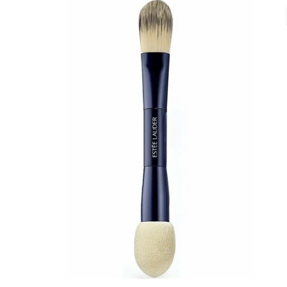🌺New Estee Lauder Foundation & Blender Brush - Picture 1 of 4